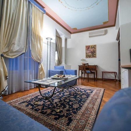 Palazzo Finati Bed and Breakfast Alba  Eksteriør billede
