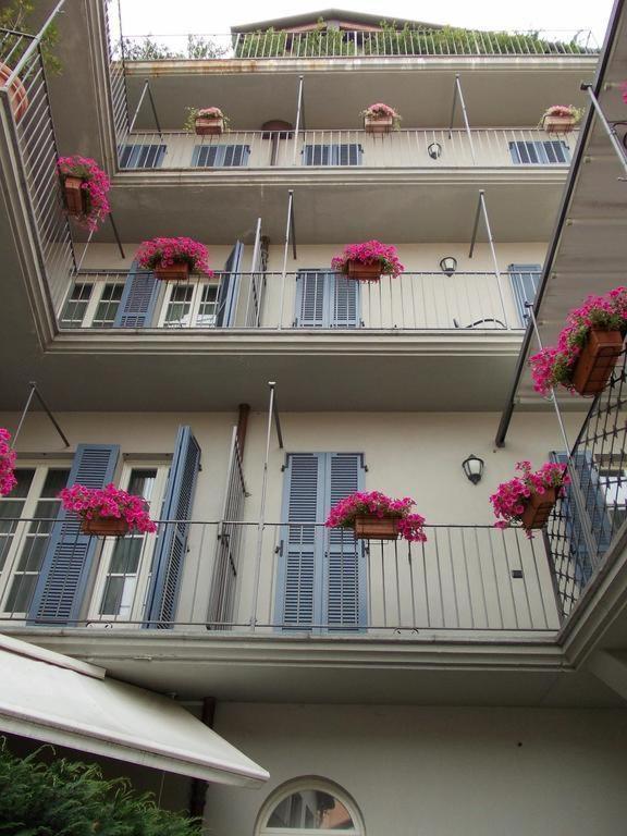 Palazzo Finati Bed and Breakfast Alba  Eksteriør billede