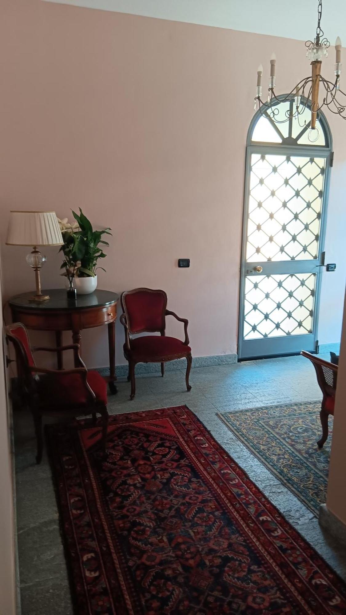 Palazzo Finati Bed and Breakfast Alba  Eksteriør billede