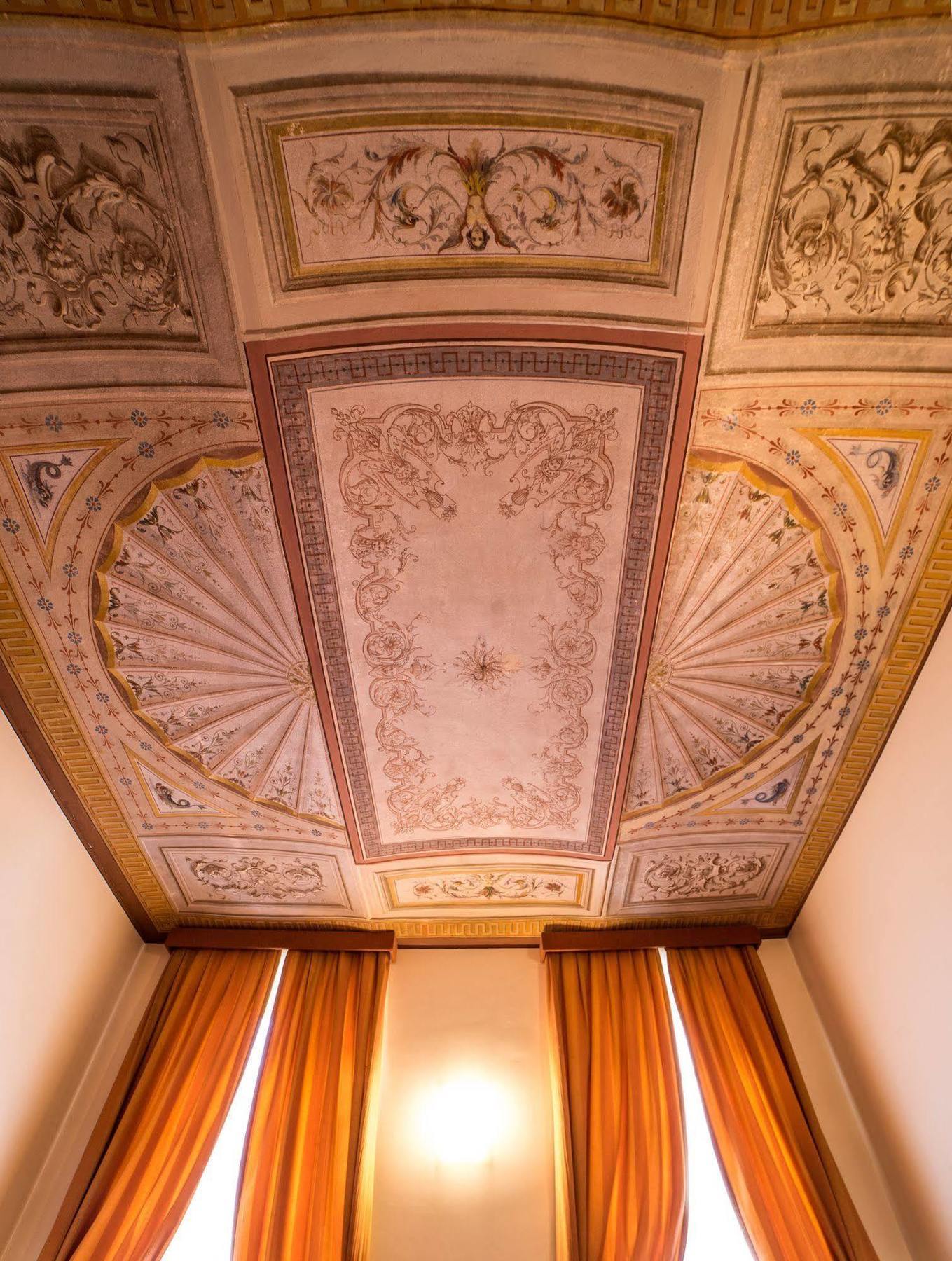 Palazzo Finati Bed and Breakfast Alba  Eksteriør billede